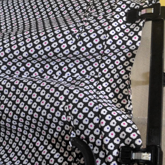 Pants - Picture 2 of 6